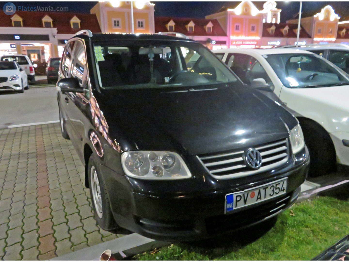 PV AT354, Volkswagen Touran 1st gen (1T1), 2003–2006