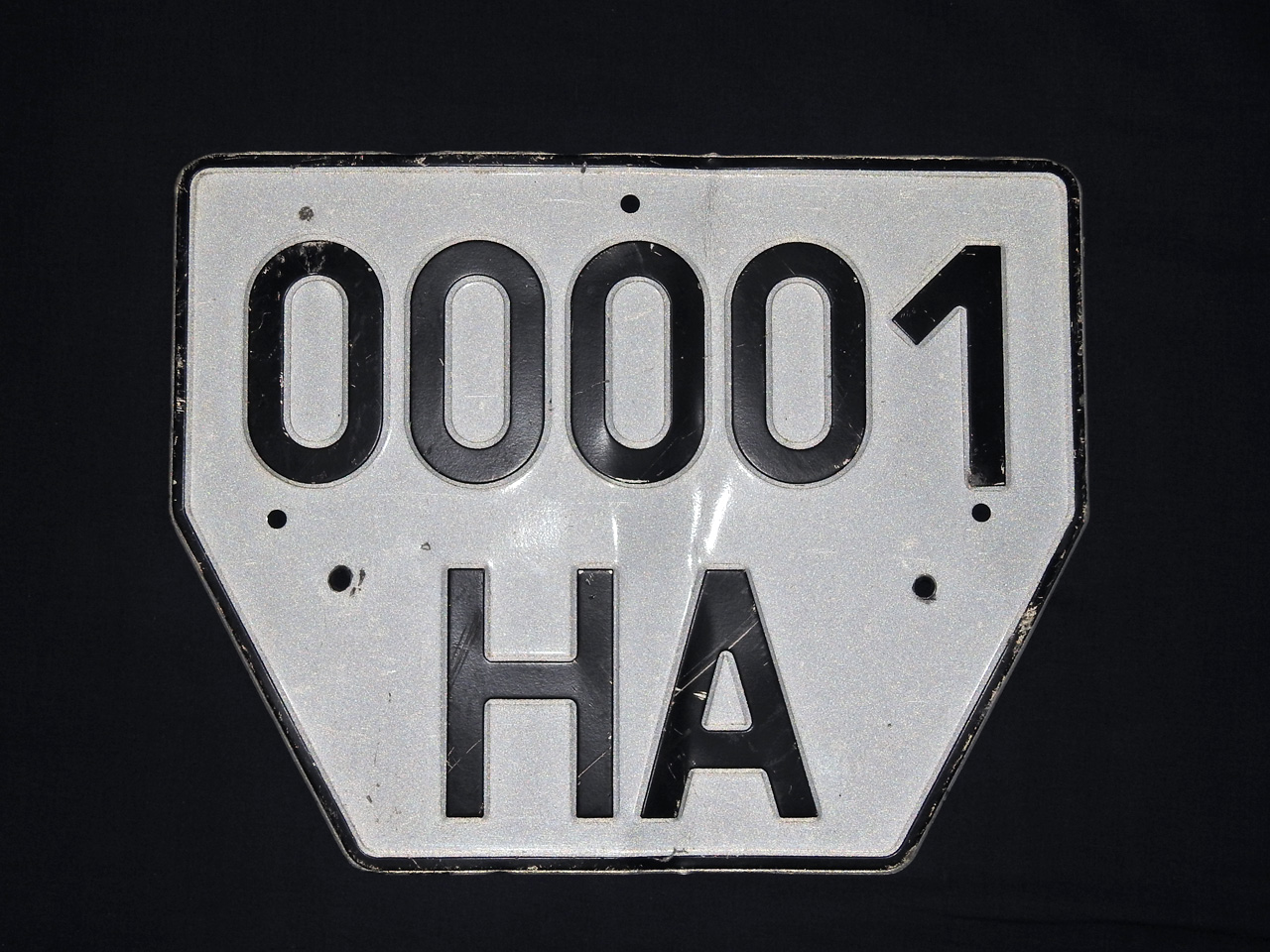 00001 HA, License plate without vehicle 