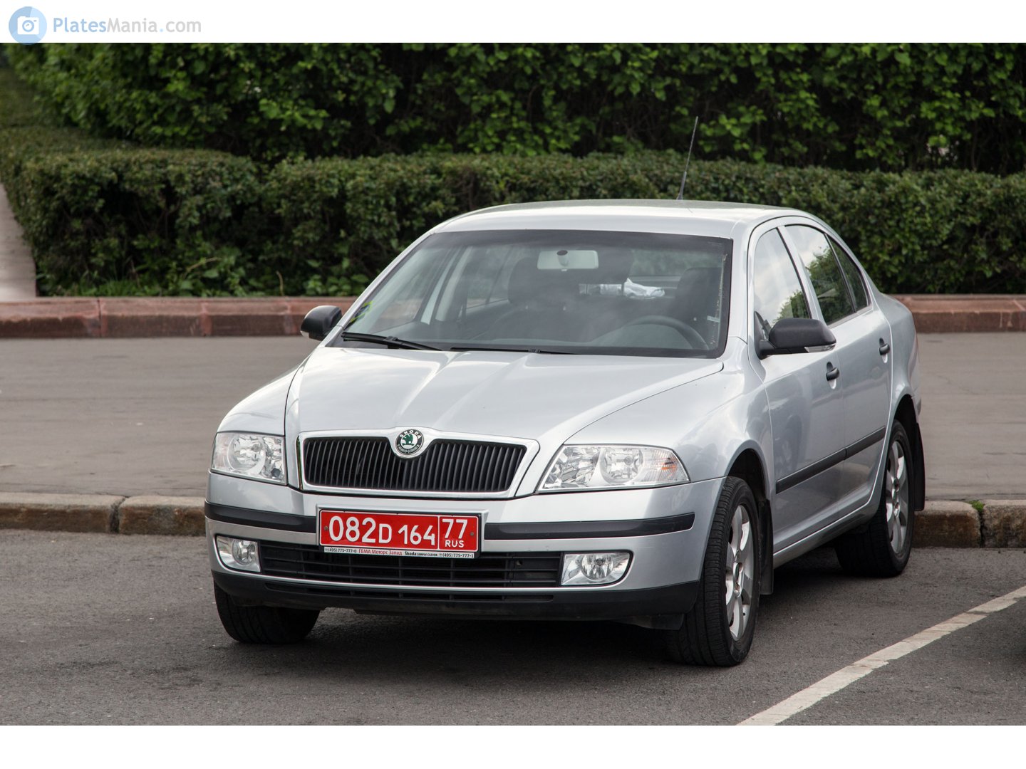 082 D 164 77, Skoda Octavia 2nd gen Liftback (A5/1Z3), 2004–2008 (2010–2012 Tour)
