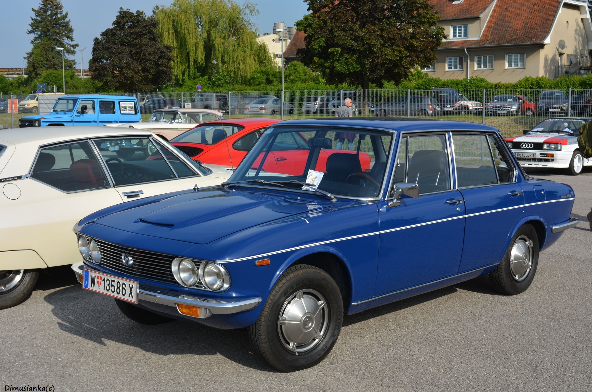 W 13586 X, Mazda 1500/1800 