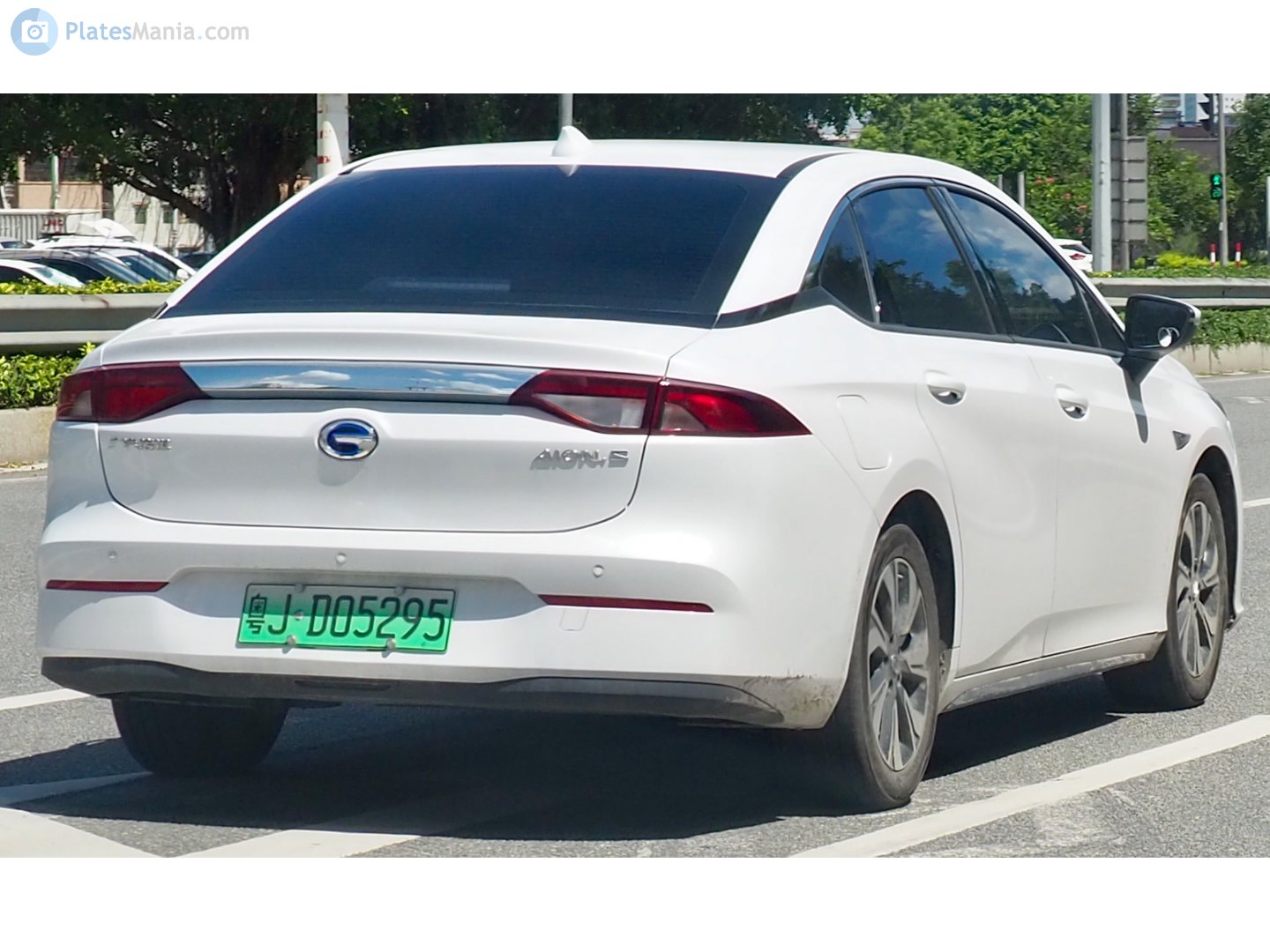 粤J·D05295, Aion (GAC NE) S 1st gen, 2019–