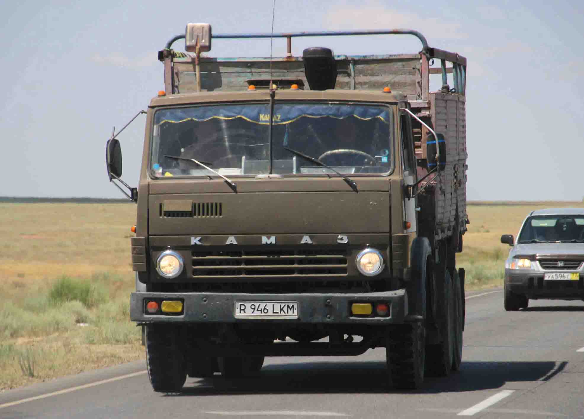 R 946 LKM, KamAZ 55102 