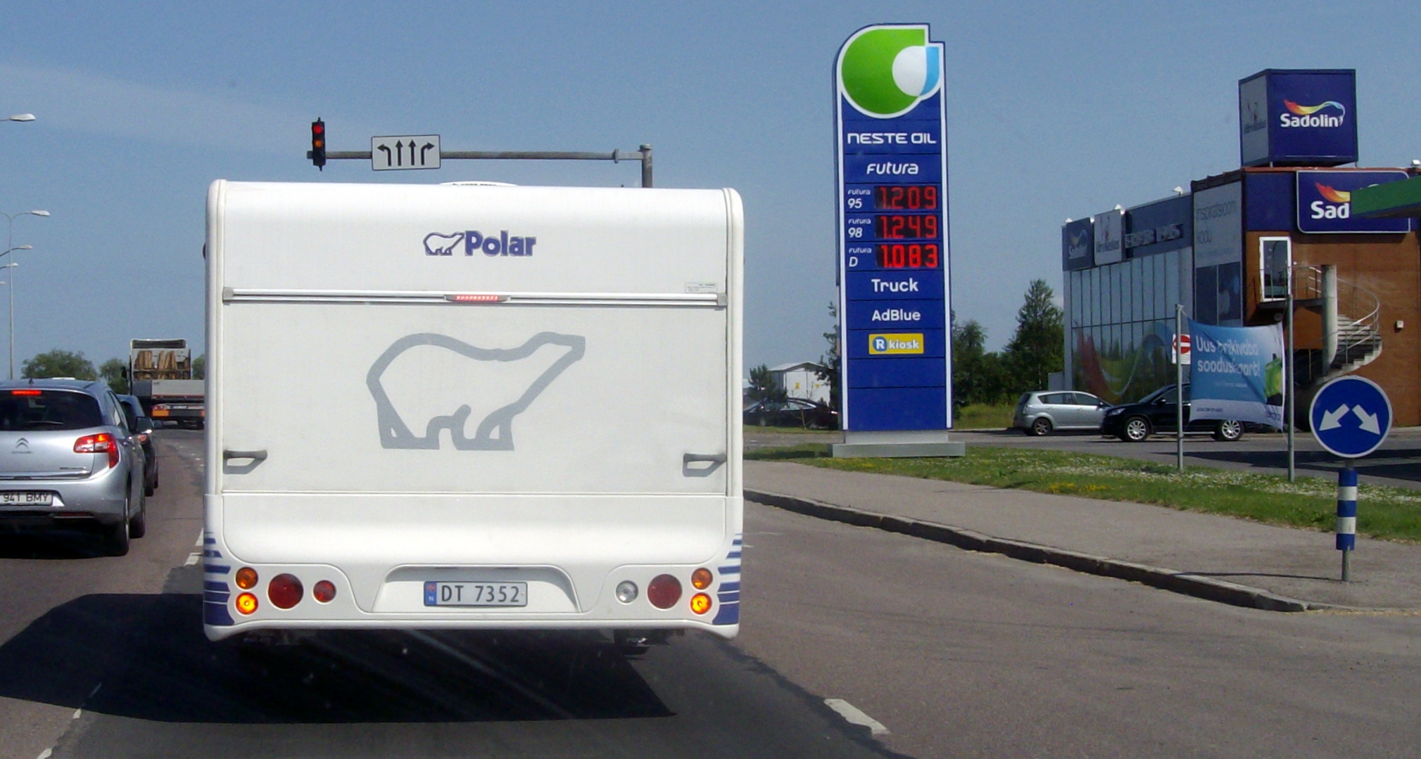 DT 7352, Polar Caravans 