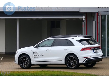 AUDI, Audi Q8