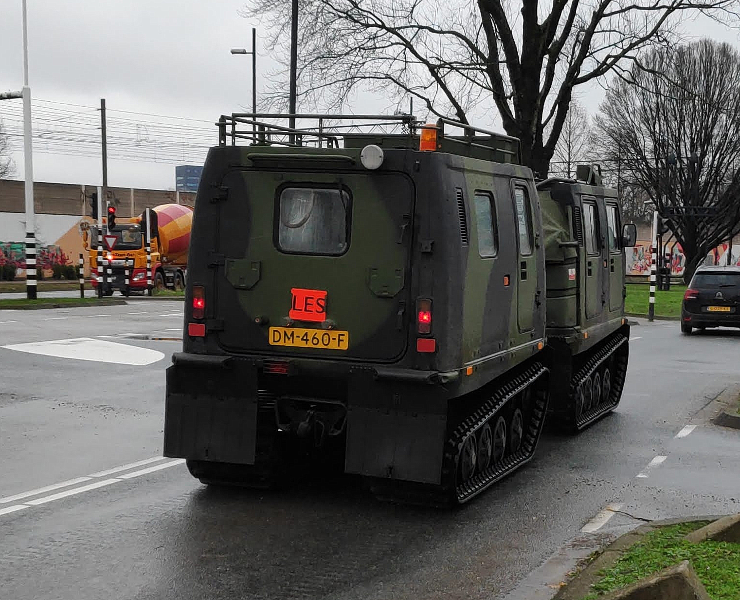 DM-460-F, Hägglunds Bandvagn 206 