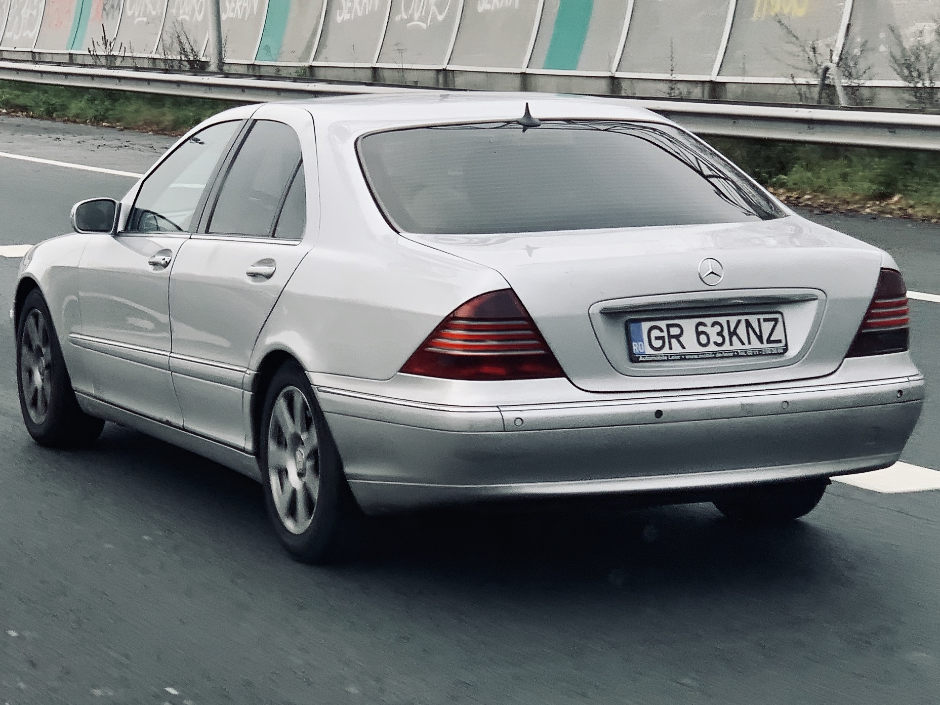 GR 63 KNZ, Mercedes-Benz S-Klasse 6th gen (W220/V220), 1998–2005