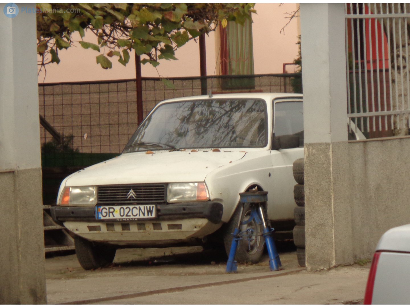 GR 02 CNW, Oltcit Club 