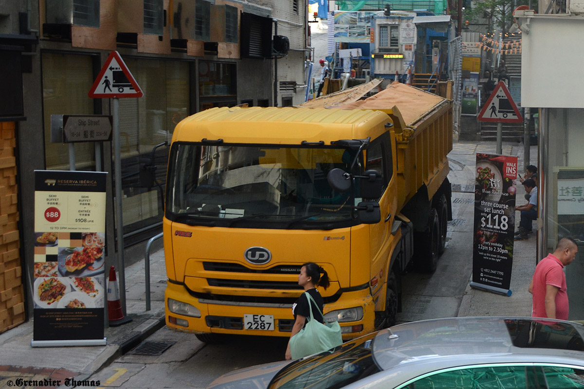 EC 2287, UD Trucks Quon 