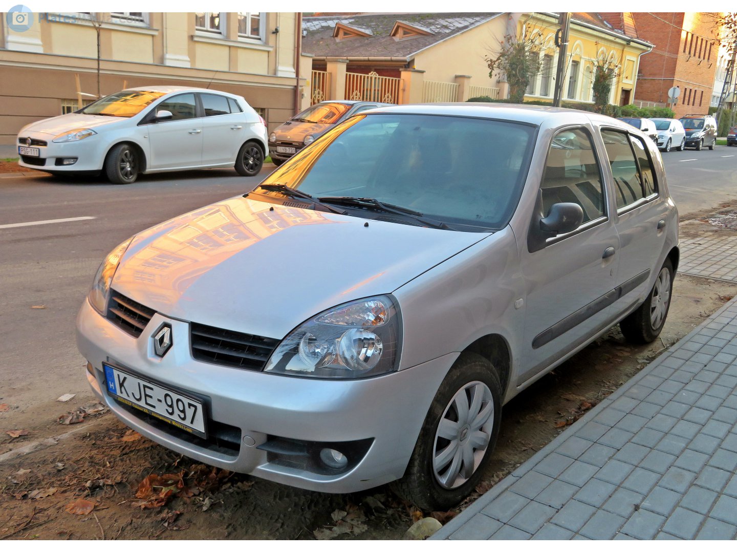 KJE-997, Renault Clio 2nd gen (Campus/Mio) 5-door Hatch (B65), 2nd facelift, 2006–2012 (–2016 for LATAM-market)