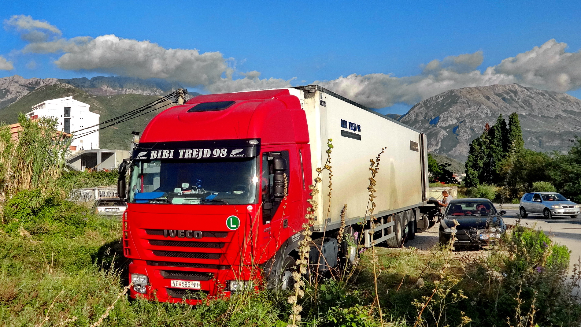 VE 585-NR, Iveco Stralis 