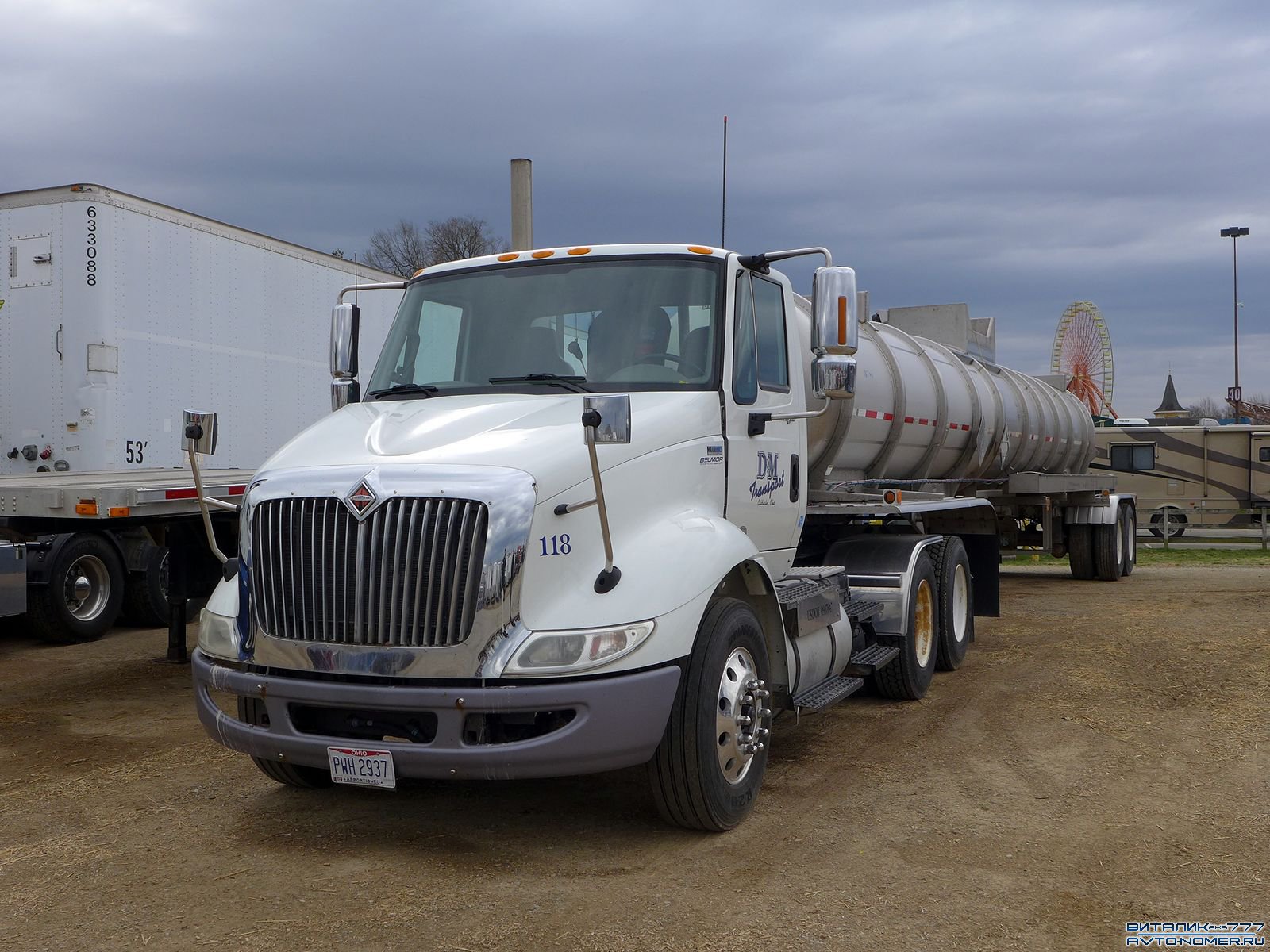 PWH 2937, International TranStar 2nd gen, 2007–2017 (2002–2007 trucks were sold under 8000 model)
