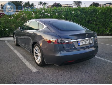 EV 80220, Tesla Model S