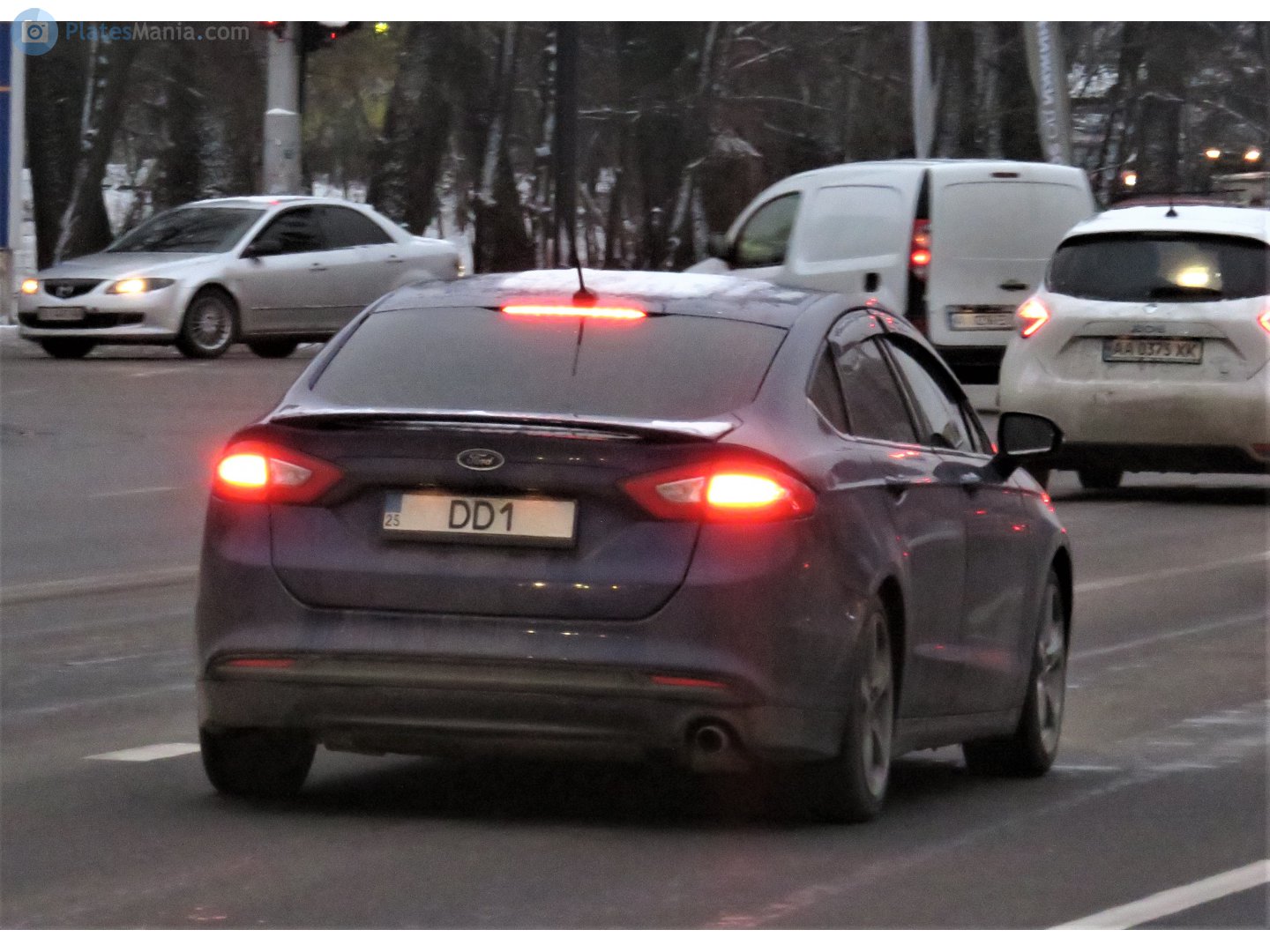 25 DD1, Ford Fusion 2nd gen (CD391), 2013–2016