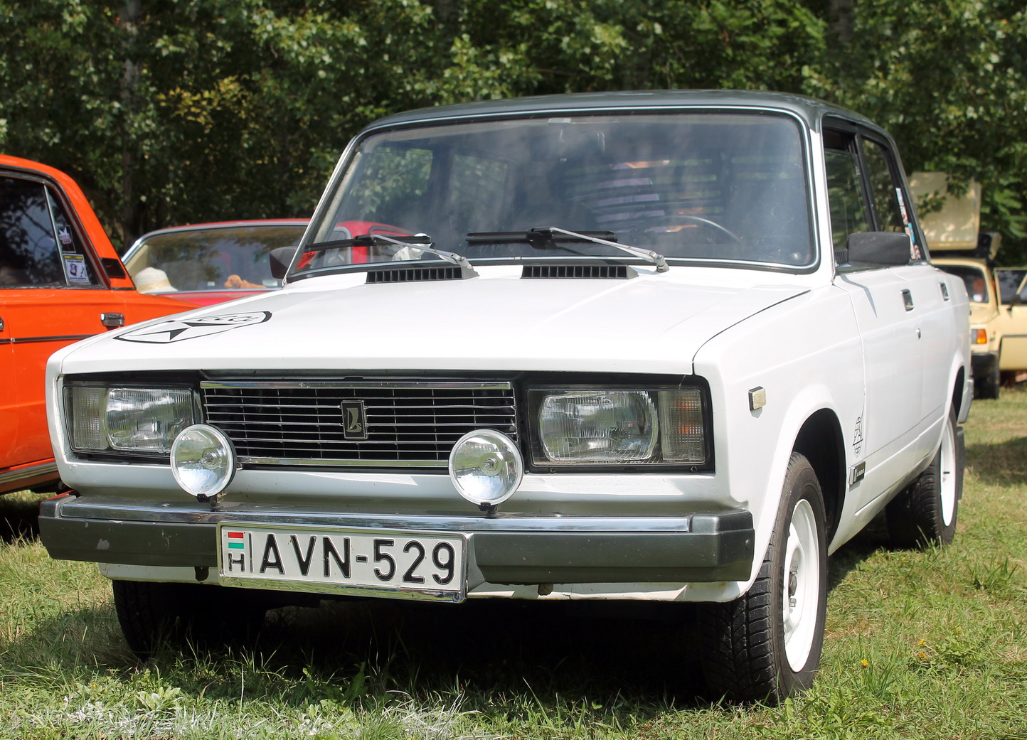 AVN-529, Lada (VAZ) 2105 Жигули (Nova / Riva / 1300 / 1500), 1980–2010