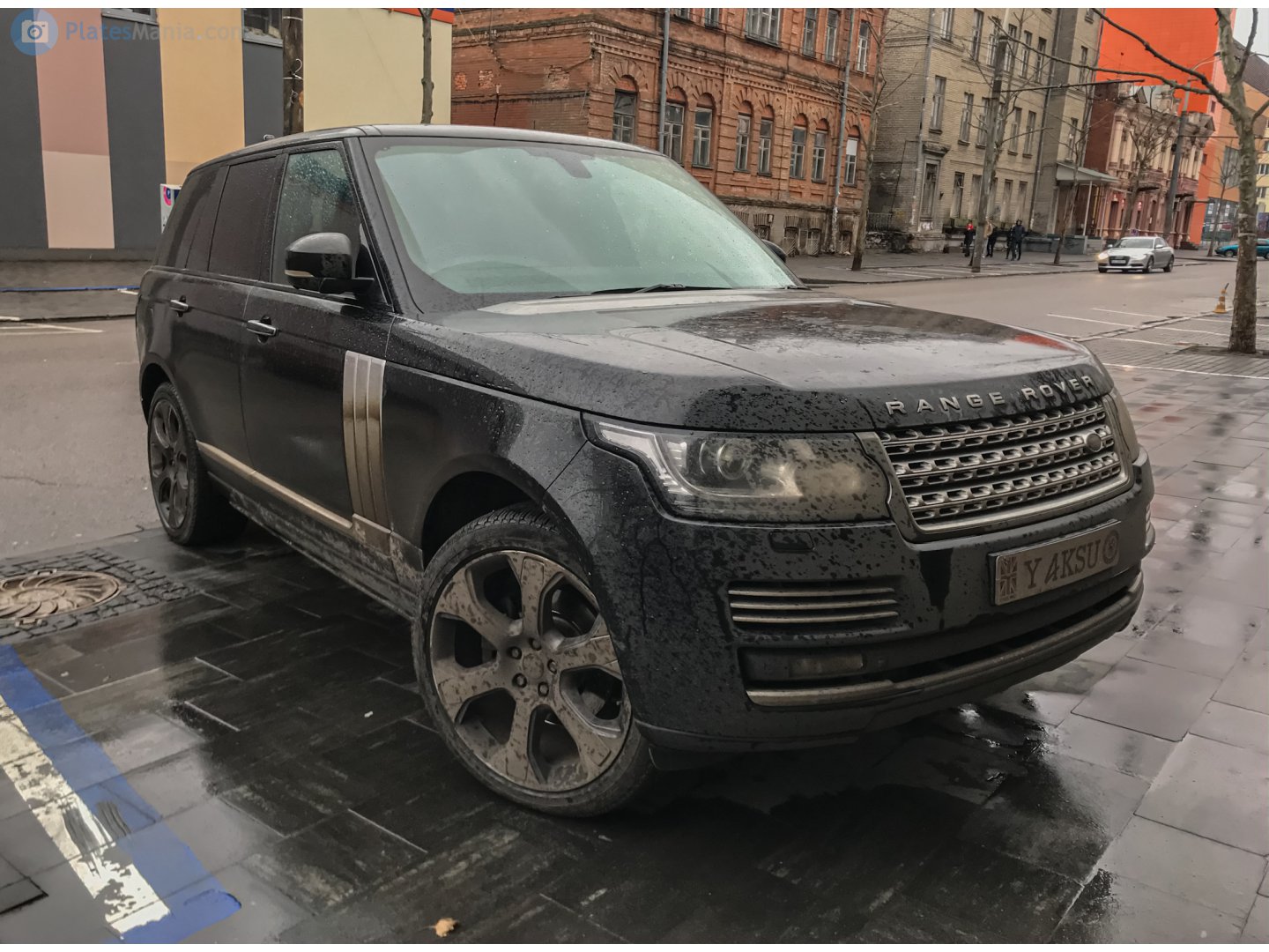 Y4KSU, Land Rover Range Rover 4th gen (L405), 2012–2018