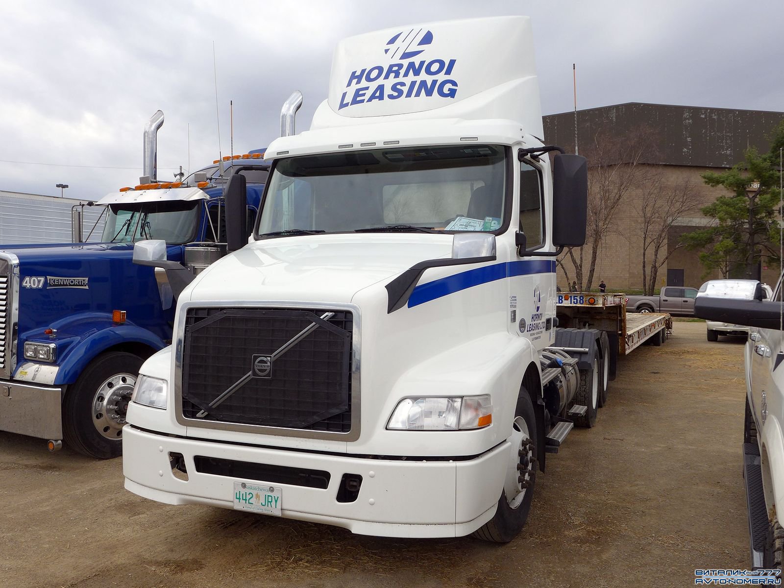 442 JRY, Volvo VN Series 1st gen VNM, facelift, 2003­–2017