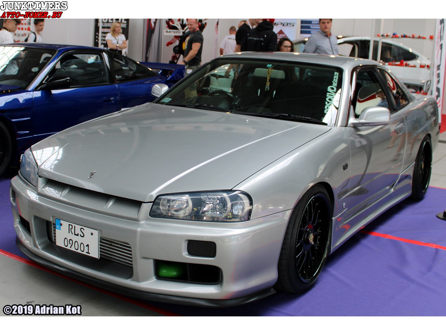 RLS 09001, Nissan Skyline 10th gen Coupé (R34), 1998–2001
