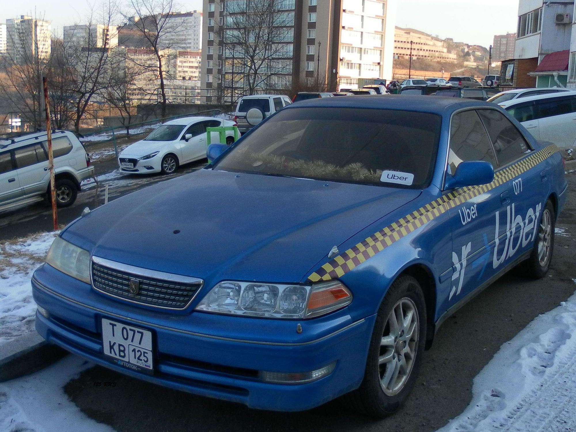 т 077 кв 125, Toyota Mark II 8th gen Hardtop (X100), 1996–2000