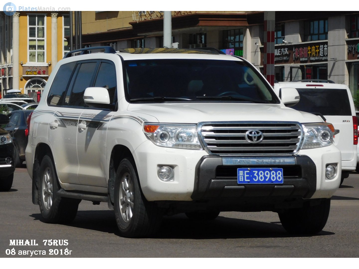 晋E·38988, Toyota Land Cruiser 200 (J200), 1st facelift, 2011–2015