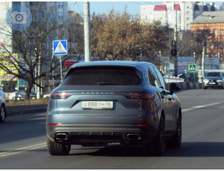 е888тм46, Porsche Cayenne