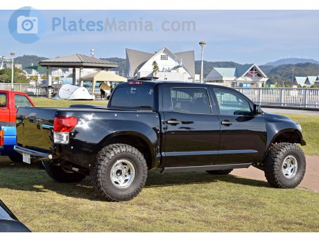 福岡 130 す 218, Toyota Tundra