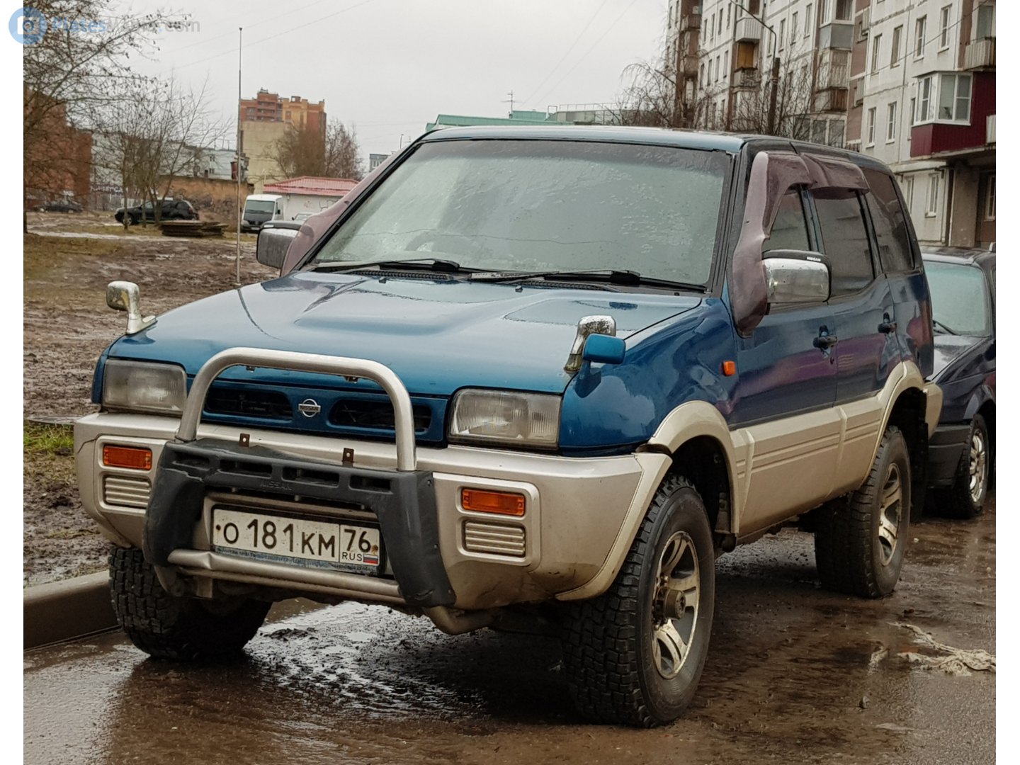 о 181 км 76, Nissan Mistral 1st gen 5-door SUV (R20; JP-market), 1994–1998