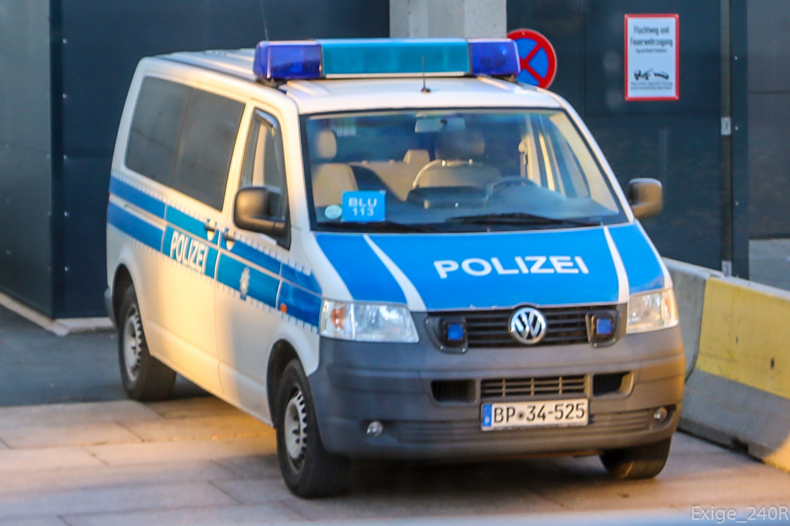 BP 34-525, Volkswagen Transporter 5th gen Van (T5) (7E/7H), 2003–2009