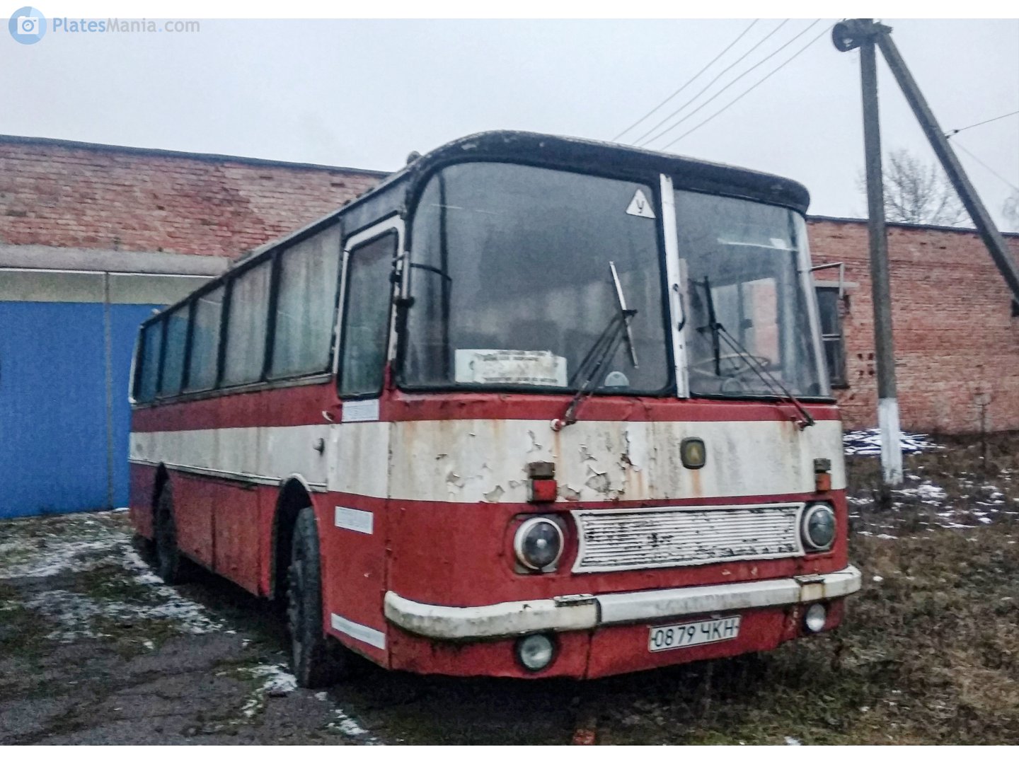 0879 ЧКН, LAZ 697 