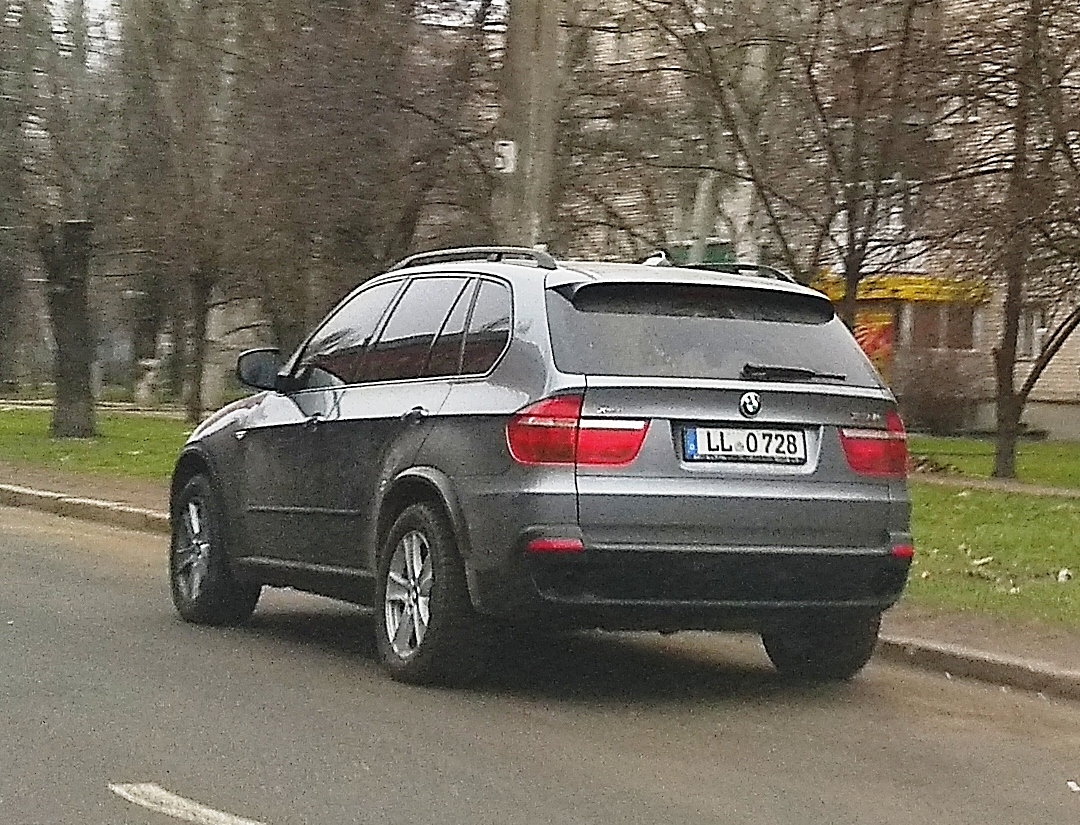 LL O 728, BMW X5 2nd gen (E70), 2007–2013
