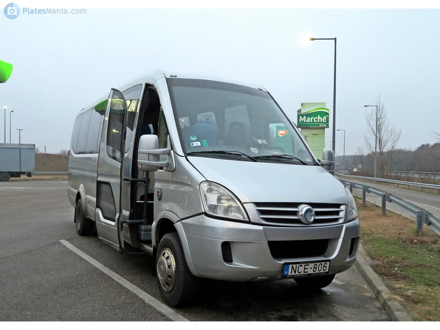 NCE-806, Omnibus Trading Sunset 