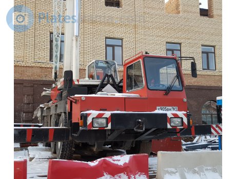 х905вн161, Liebherr UTM
