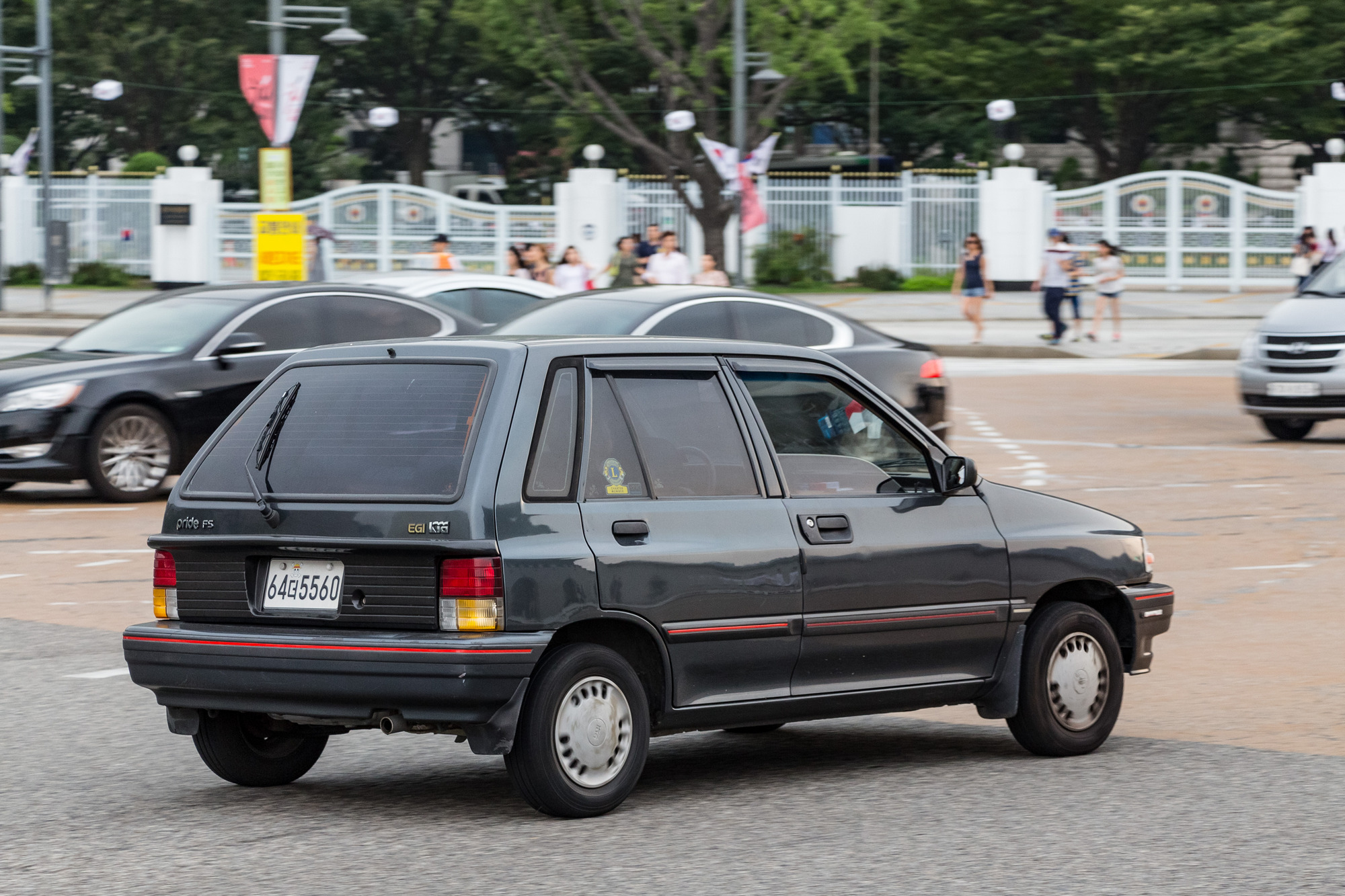 64더 5560, Kia Pride 1st gen 5-door Hatch (Y), 1988–2000