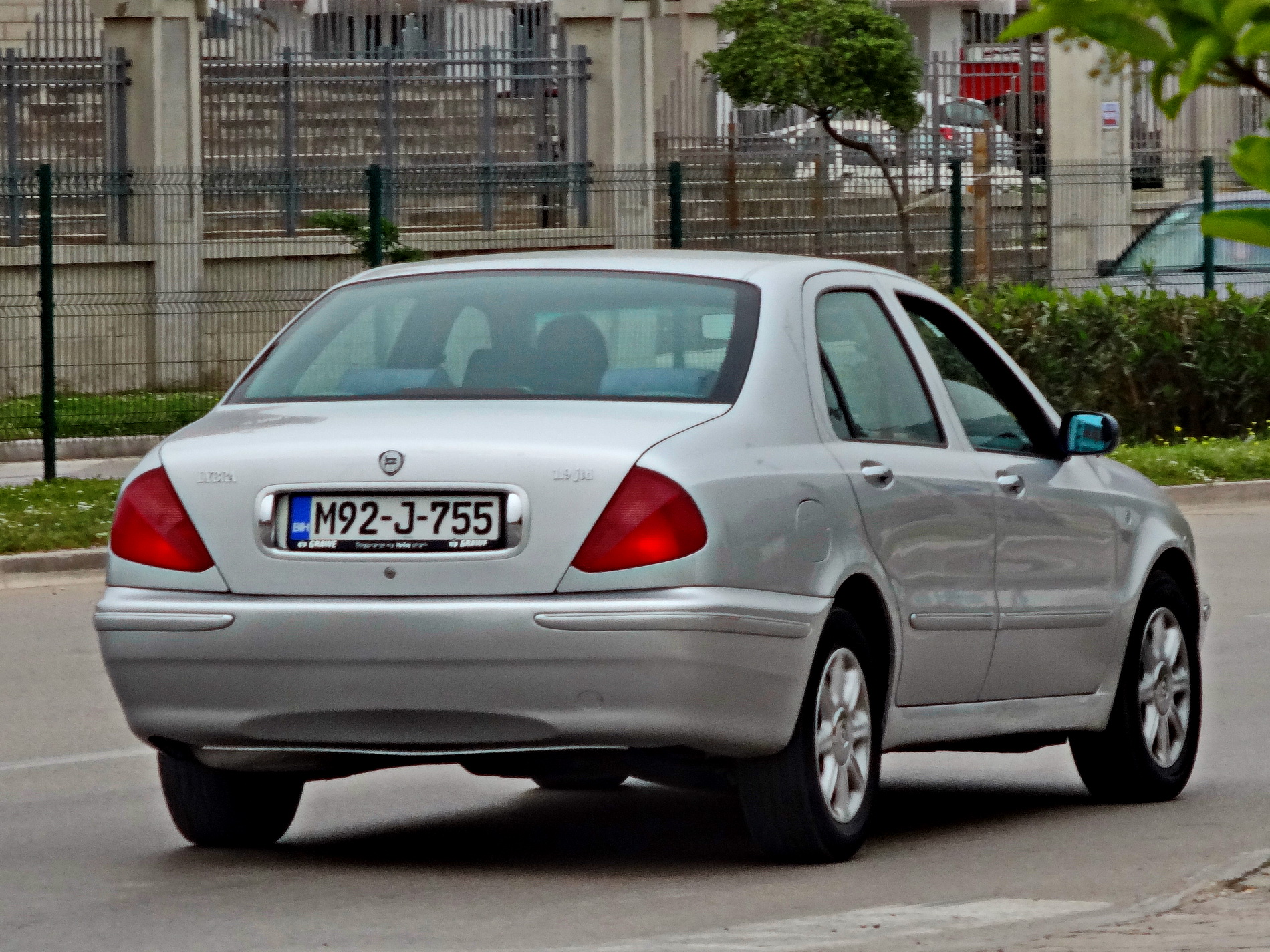 M92-J-755, Lancia Lybra 1st gen Sedan (839), 1999–2005