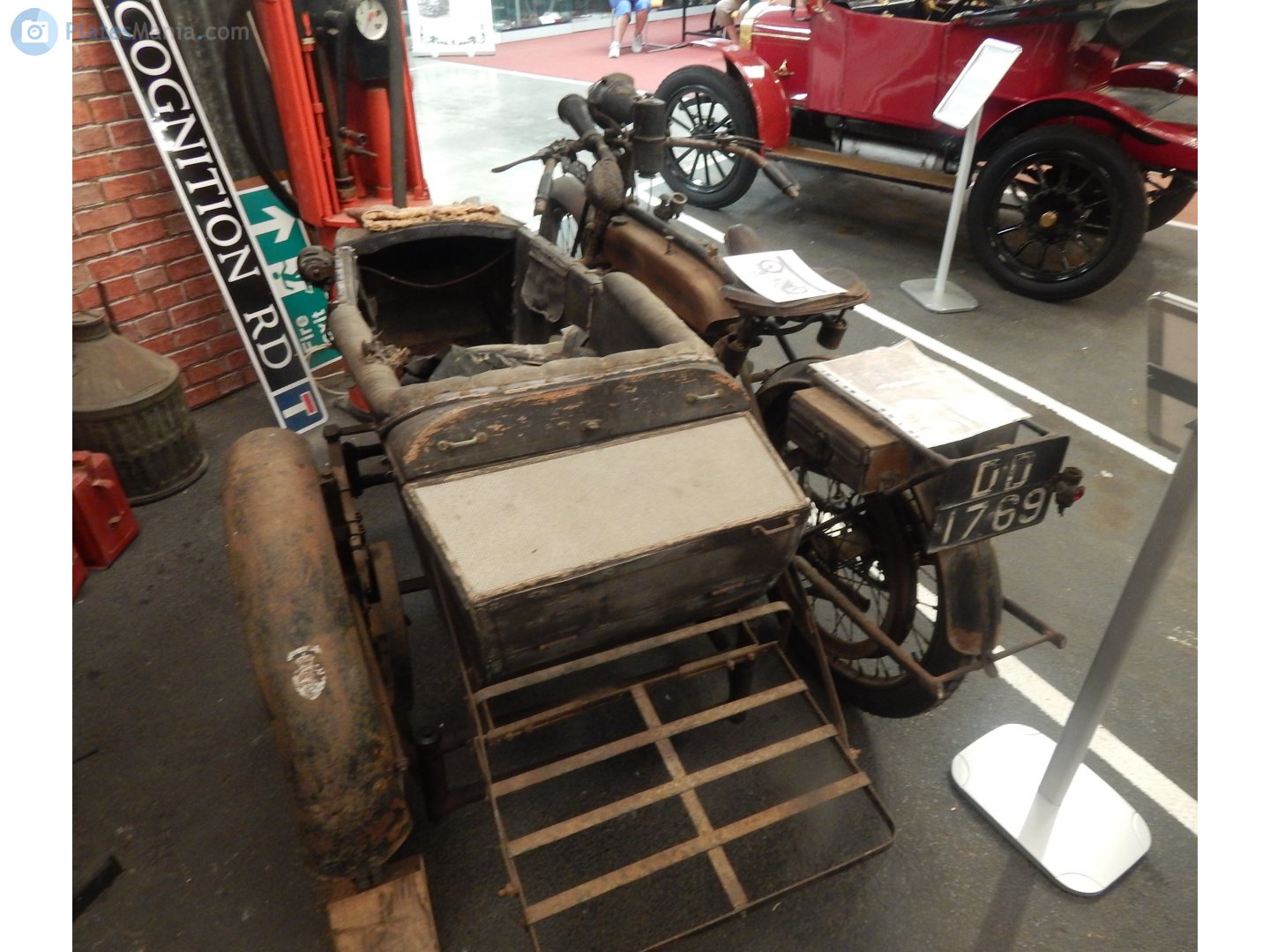 DD1769, Triumph Motorcycles Model P 