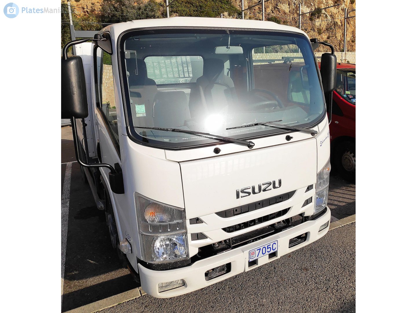 705C, Isuzu L-Series 