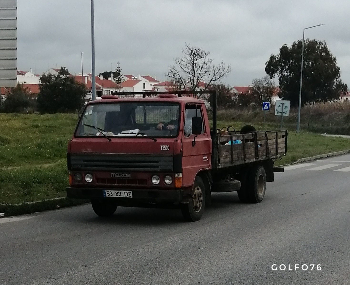 53-83-DZ, Mazda T-Series 