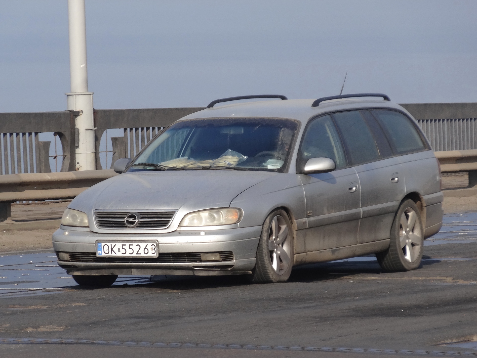 OK 55263, Opel Omega 