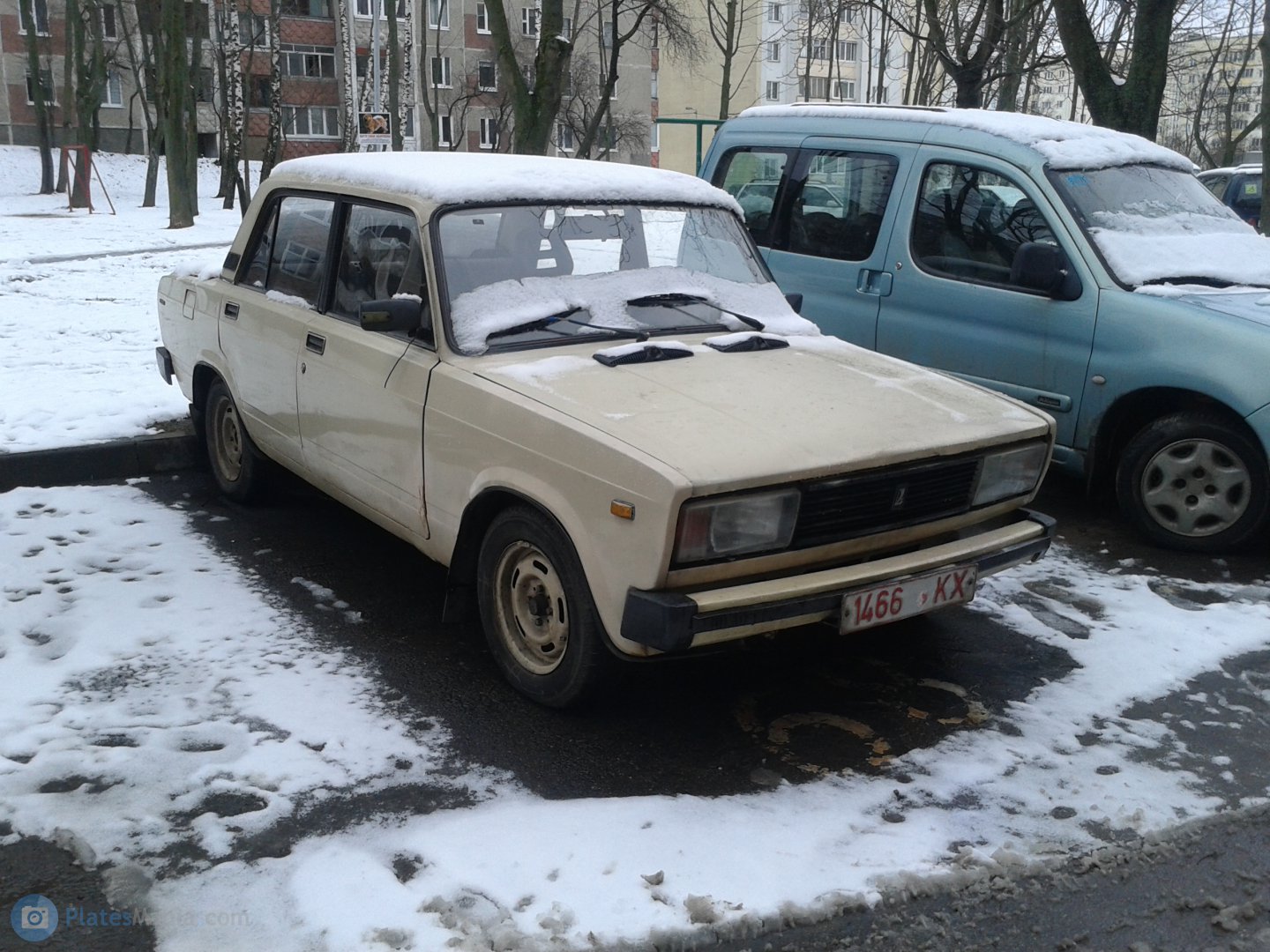 1466 KX, Lada (VAZ) 2105 Жигули (Nova / Riva / 1300 / 1500), 1980–2010