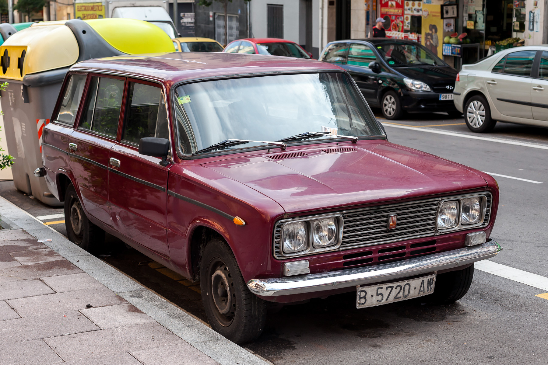 B 5720 AW, SEAT 1430 