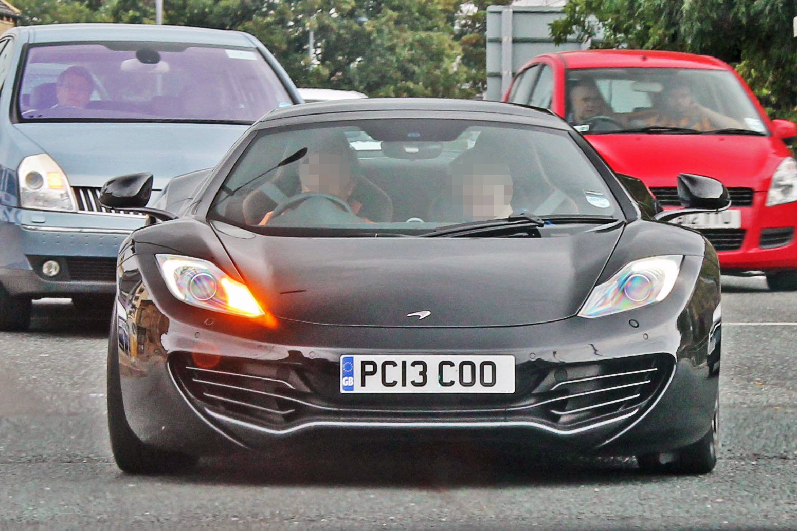PC13COO, McLaren MP4-12C MP4-12C, 2011–2014