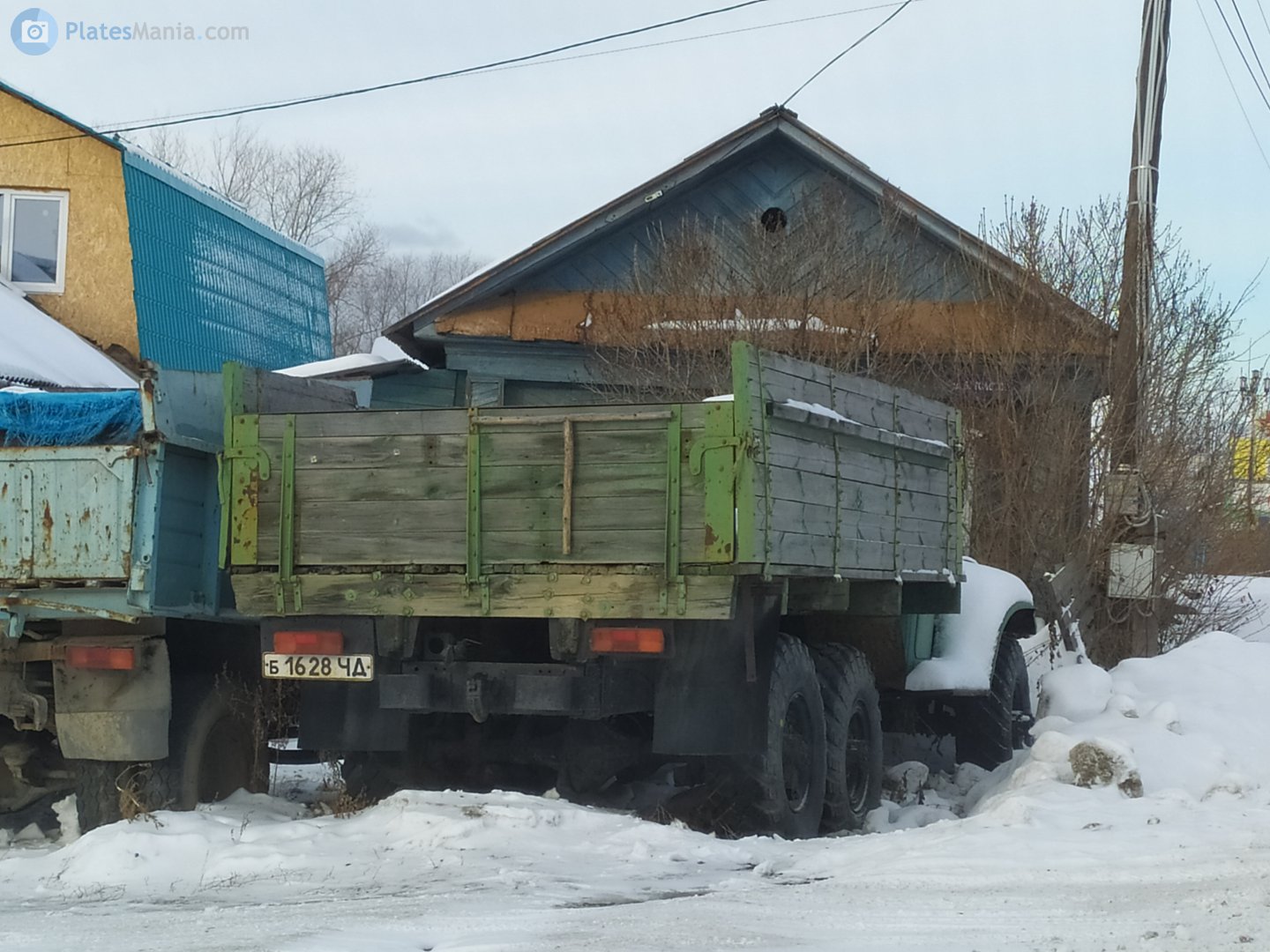 б 1628 ЧД, ZIL 157 