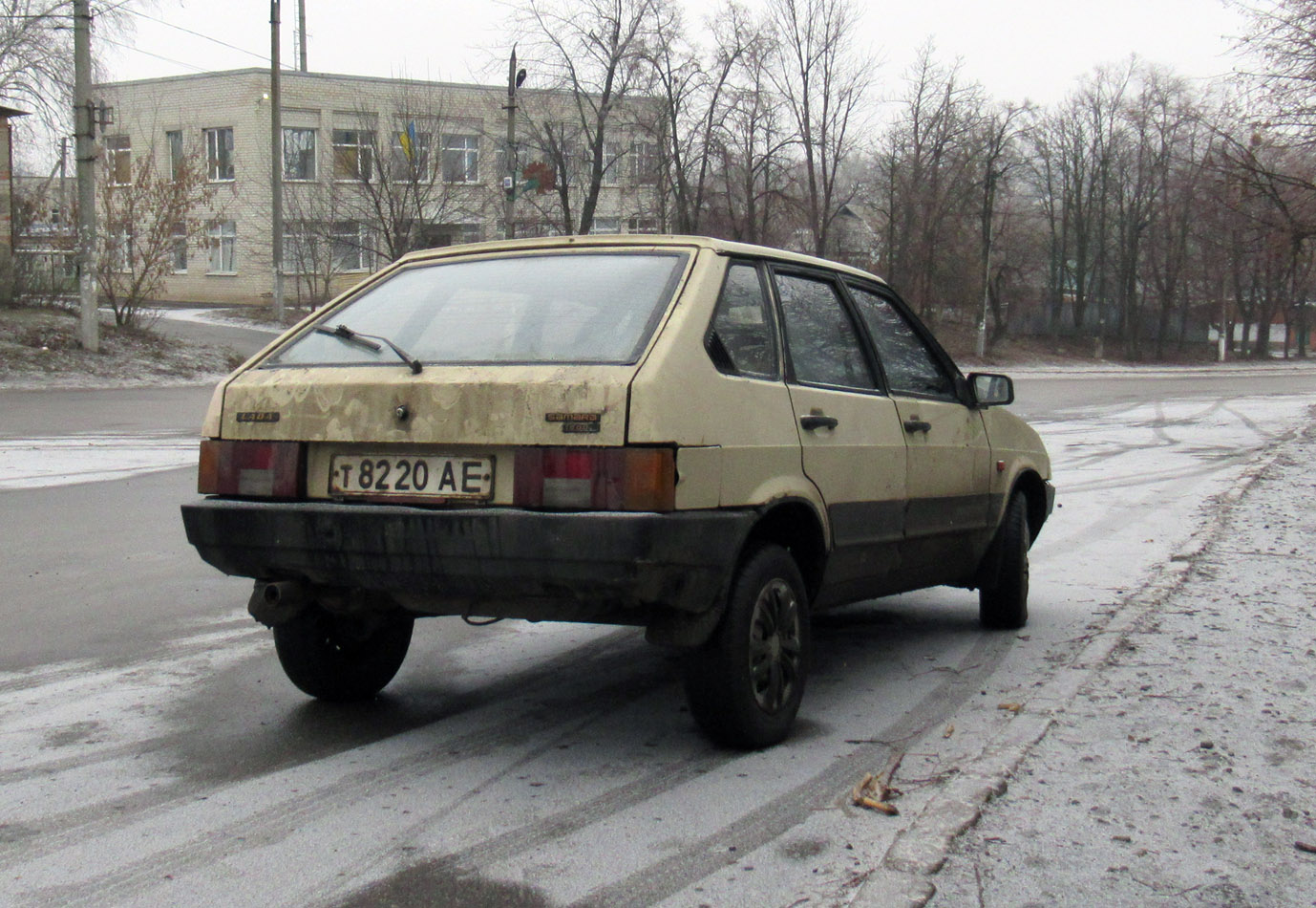 т 8220 АЕ, Lada (VAZ) 2109 2109 Спутник (Samara/Forma/Sputnik), 1987–2004 (–2011 for others)