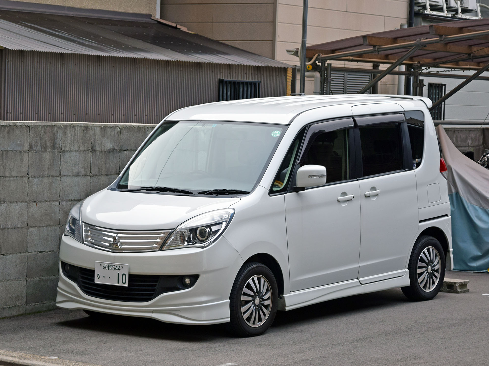 京都 544 な 10, Mitsubishi Delica D:2 