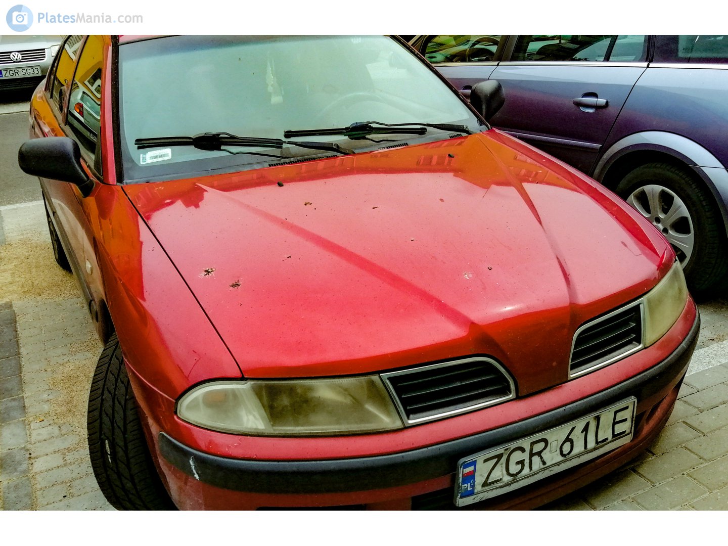 ZGR 61LE, Mitsubishi Carisma 1st gen Liftback (DA2A), facelift, 1999–2004