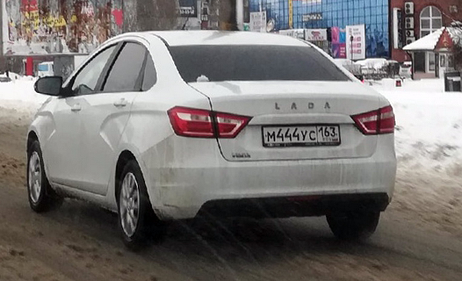 м 444 ус 163, Lada (VAZ) Vesta 1st gen Sedan (GFL), 2015–2022