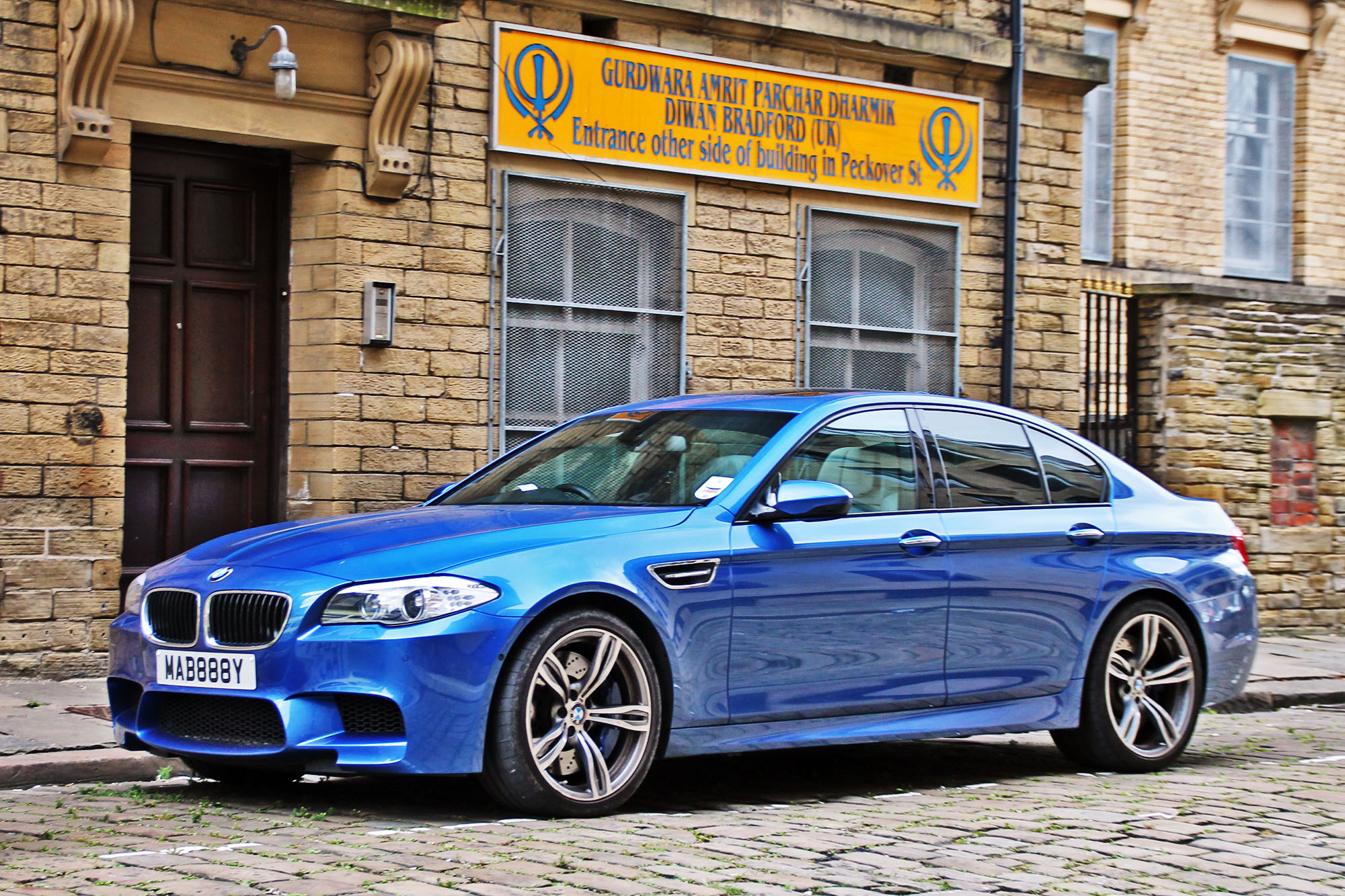 MAB888Y, BMW M5 5th  gen (F10), 2011–2016