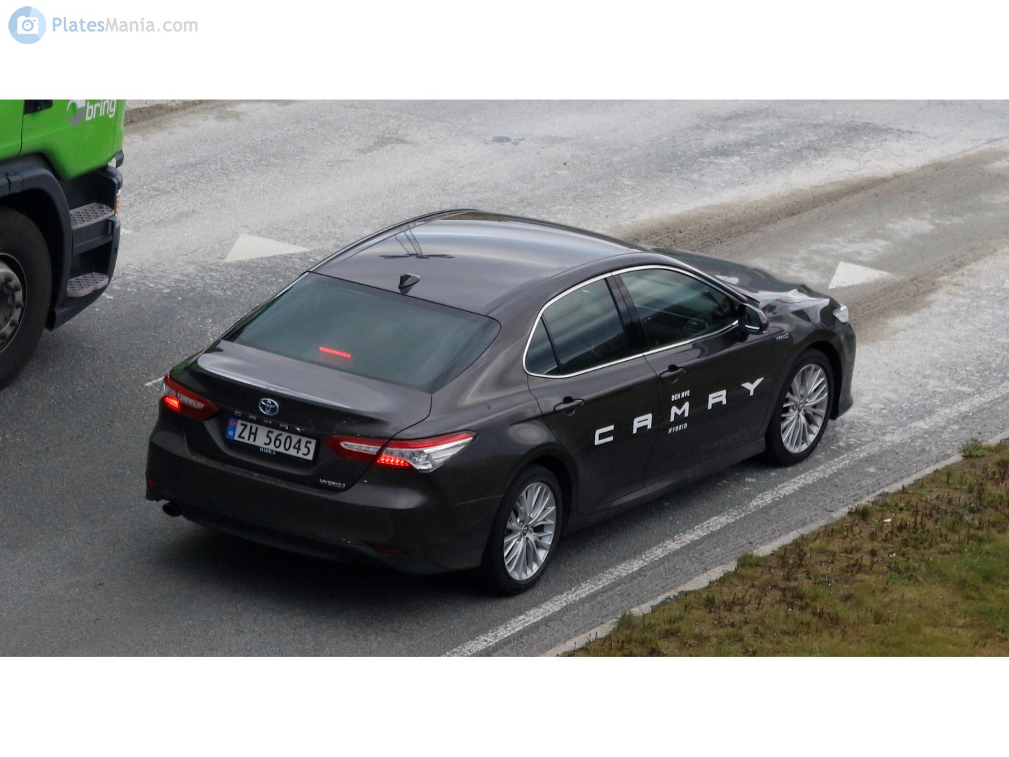 ZH 56045, Toyota Camry 8th gen (XV70), 2017–