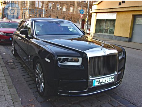 RO LS 1979, Rolls-Royce Phantom