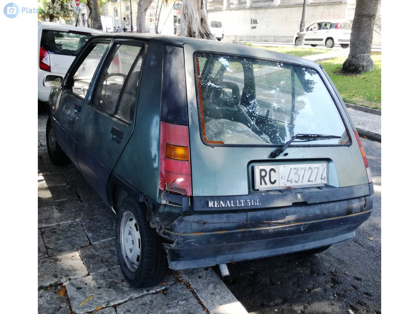 RC 437274, Renault 5 2nd gen Supercinq 5-door Hatch (B40), 1984–1996