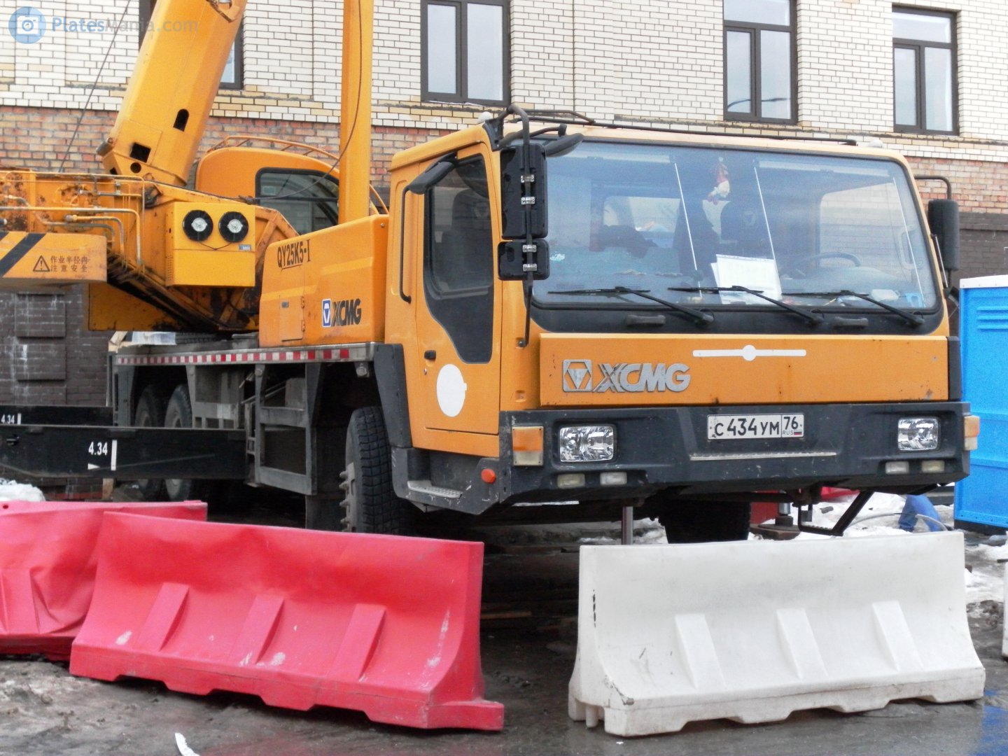 с 434 ум 76, XCMG QY25 